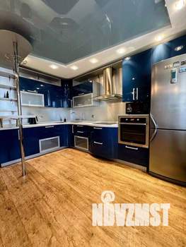 1-к квартира, посуточно, 61м2, 1/1 этаж