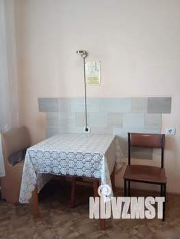 1-к квартира, посуточно, 40м2, 2/10 этаж