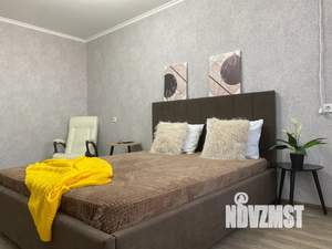 1-к квартира, посуточно, 40м2, 14/14 этаж