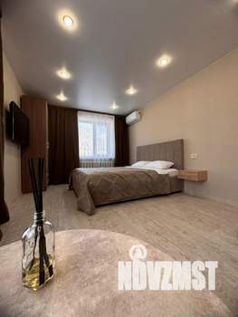 1-к квартира, посуточно, 38м2, 1/1 этаж