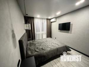 1-к квартира, посуточно, 37м2, 1/1 этаж