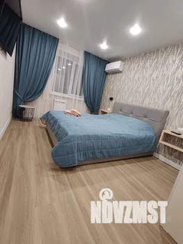 1-к квартира, посуточно, 39м2, 4/8 этаж