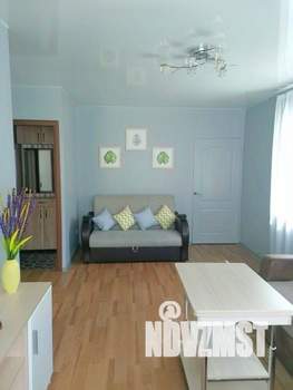 1-к квартира, посуточно, 32м2, 1/1 этаж