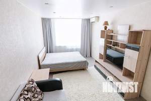 2-к квартира, посуточно, 65м2, 1/1 этаж