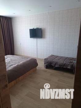 1-к квартира, посуточно, 35м2, 1/1 этаж