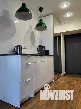 1-к квартира, посуточно, 32м2, 3/10 этаж
