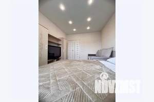 1-к квартира, посуточно, 40м2, 5/10 этаж
