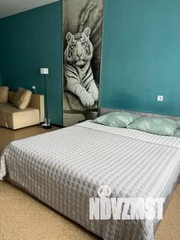 1-к квартира, посуточно, 40м2, 4/9 этаж