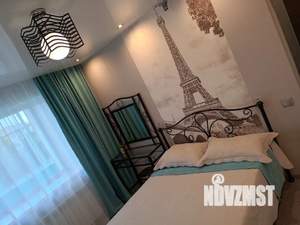 1-к квартира, посуточно, 42м2, 4/6 этаж