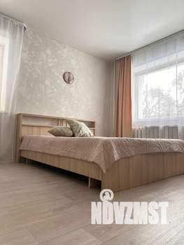 1-к квартира, посуточно, 40м2, 1/4 этаж