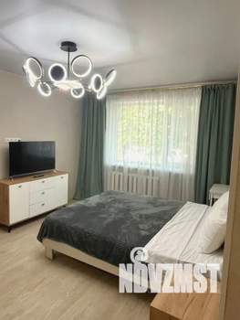 1-к квартира, посуточно, 34м2, 1/5 этаж