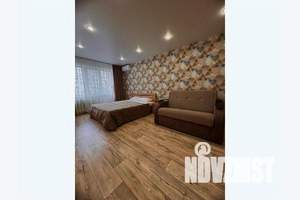 1-к квартира, посуточно, 38м2, 3/5 этаж