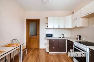 1-к квартира, посуточно, 39м2, 2/9 этаж