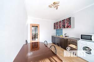 1-к квартира, посуточно, 42м2, 3/9 этаж