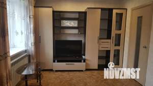 1-к квартира, посуточно, 44м2, 1/10 этаж