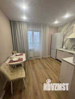 1-к квартира, посуточно, 35м2, 6/14 этаж