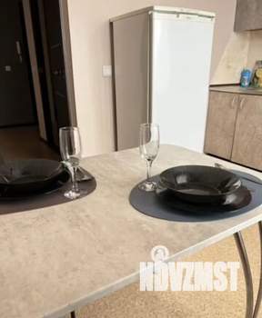 1-к квартира, посуточно, 40м2, 9/9 этаж