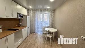 1-к квартира, посуточно, 40м2, 7/10 этаж