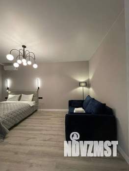 1-к квартира, посуточно, 35м2, 10/18 этаж