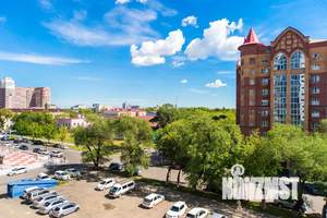 1-к квартира, посуточно, 42м2, 5/13 этаж