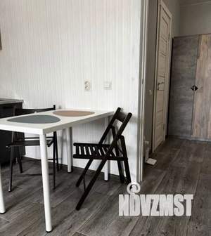 1-к квартира, посуточно, 40м2, 4/10 этаж