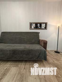 1-к квартира, посуточно, 40м2, 2/18 этаж