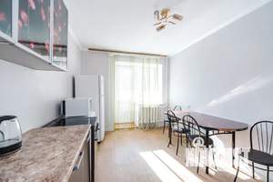 1-к квартира, посуточно, 42м2, 3/9 этаж