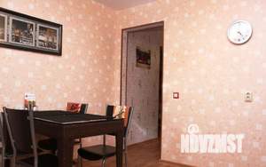 1-к квартира, посуточно, 44м2, 4/10 этаж