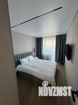 1-к квартира, посуточно, 44м2, 4/10 этаж