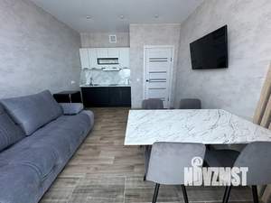 1-к квартира, посуточно, 42м2, 12/18 этаж