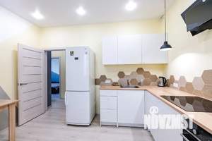 2-к квартира, посуточно, 50м2, 1/9 этаж