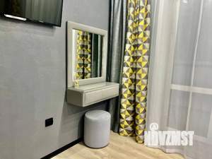 Студия квартира, посуточно, 28м2, 5/10 этаж