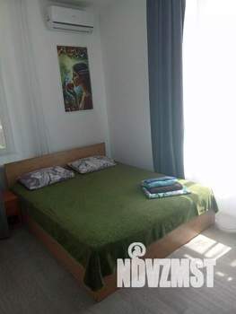 1-к квартира, посуточно, 32м2, 1/1 этаж