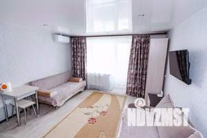 1-к квартира, посуточно, 36м2, 8/10 этаж