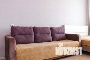 1-к квартира, посуточно, 40м2, 13/14 этаж
