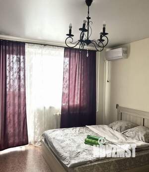 1-к квартира, посуточно, 30м2, 6/9 этаж