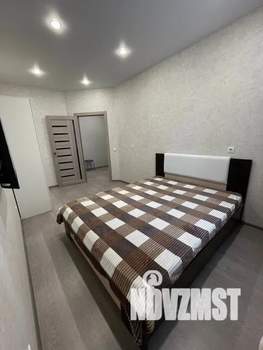 1-к квартира, посуточно, 37м2, 4/8 этаж