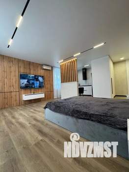 Студия квартира, посуточно, 45м2, 10/18 этаж