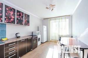 1-к квартира, посуточно, 45м2, 3/10 этаж