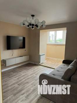 1-к квартира, посуточно, 40м2, 2/10 этаж
