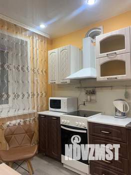 1-к квартира, посуточно, 50м2, 11/16 этаж