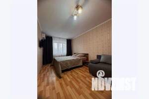 1-к квартира, посуточно, 40м2, 2/10 этаж