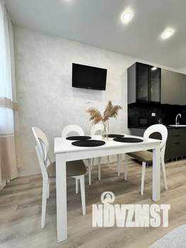 1-к квартира, посуточно, 40м2, 13/14 этаж