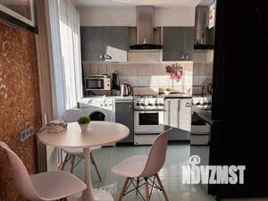 1-к квартира, посуточно, 45м2, 5/5 этаж