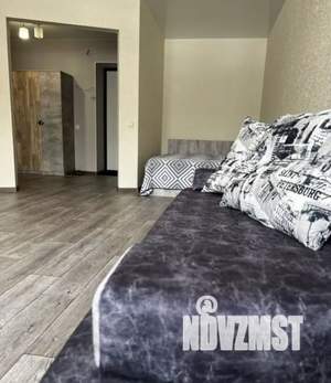 1-к квартира, посуточно, 40м2, 4/10 этаж