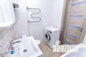 1-к квартира, посуточно, 41м2, 9/19 этаж