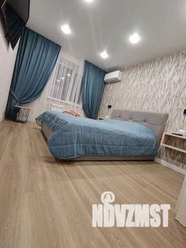 1-к квартира, посуточно, 39м2, 1/1 этаж