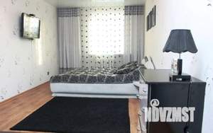 1-к квартира, посуточно, 44м2, 4/10 этаж