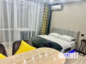 Студия квартира, посуточно, 28м2, 5/10 этаж