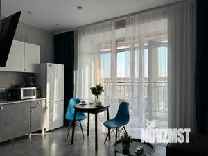 Студия квартира, посуточно, 30м2, 8/10 этаж